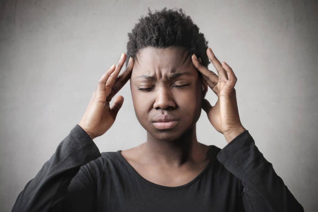 9-reasons-why-we-experience-fatigue-and-headaches